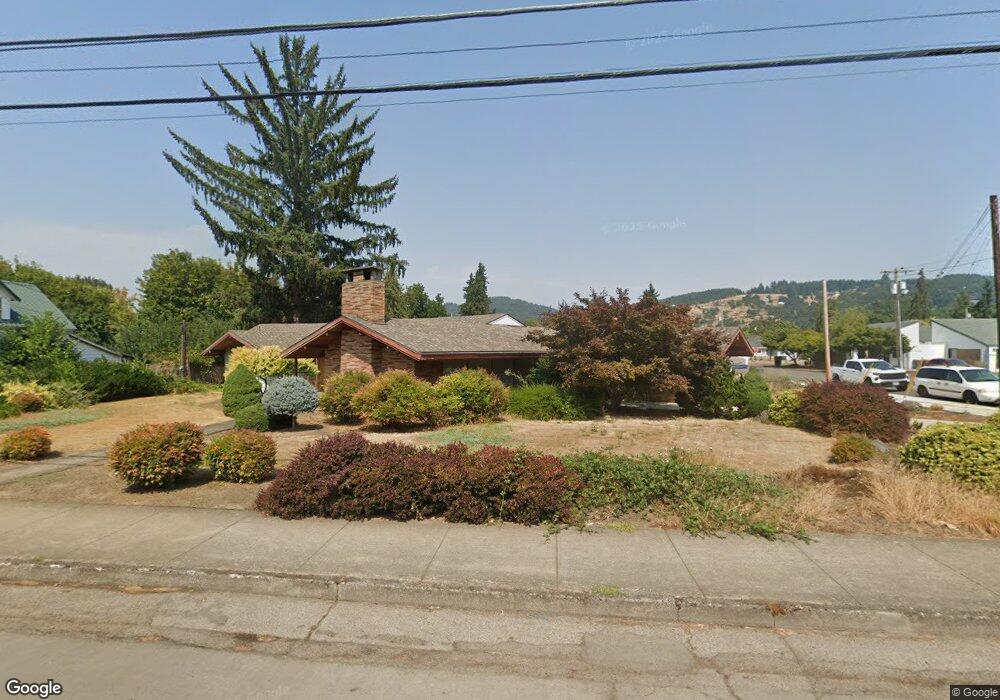215 W Main St, Sheridan, OR 97378 - photo 1