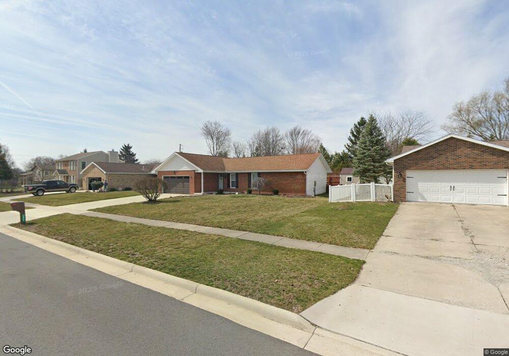 2824 Highpoint Ln, Findlay, OH 45840 - photo 1