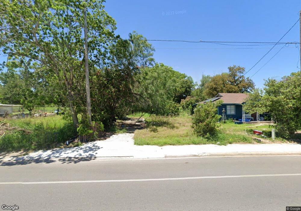 817 S Salinas Blvd, Donna, TX 78537 - photo 1