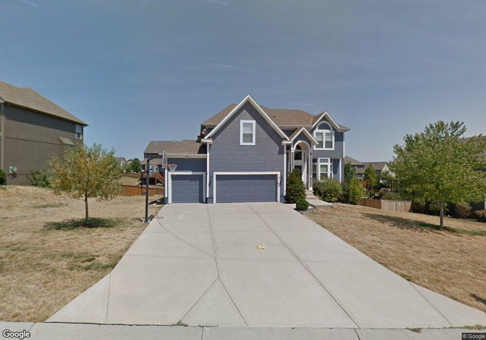 21108 W 54th St, Shawnee, KS 66218 - photo 1