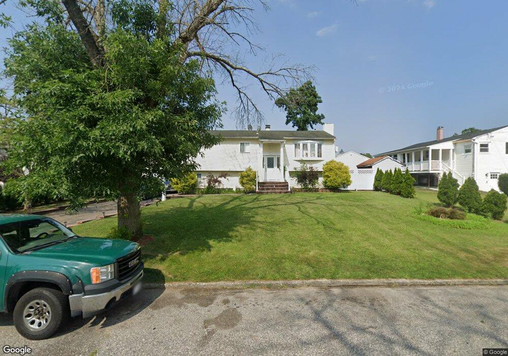 3016 New London Ave, Medford, NY 11763 - photo 1