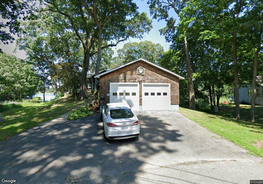 62 Mark Wood Dr, Barrington, RI 02806 - photo 1