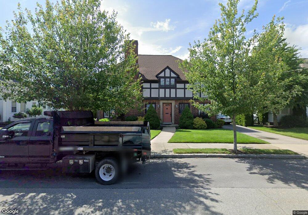 840 Madison St unit 1, Fall River, MA 02720 - photo 1