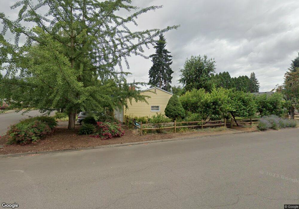 1200 N Locust St, Canby, OR 97013 - photo 1