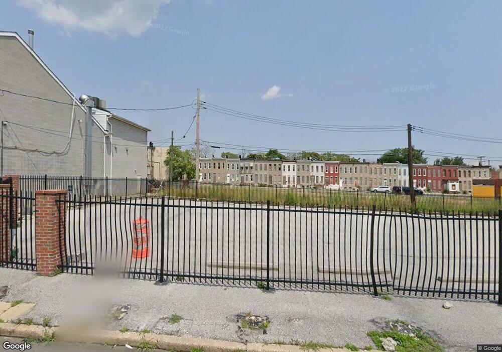 1121 N Port St, Baltimore, MD 21213 - photo 1