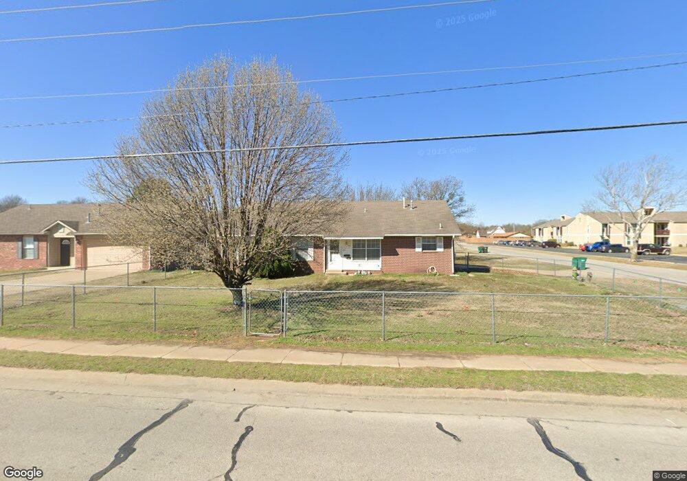 2310 S Hickory St, Sapulpa, OK 74066 - photo 1