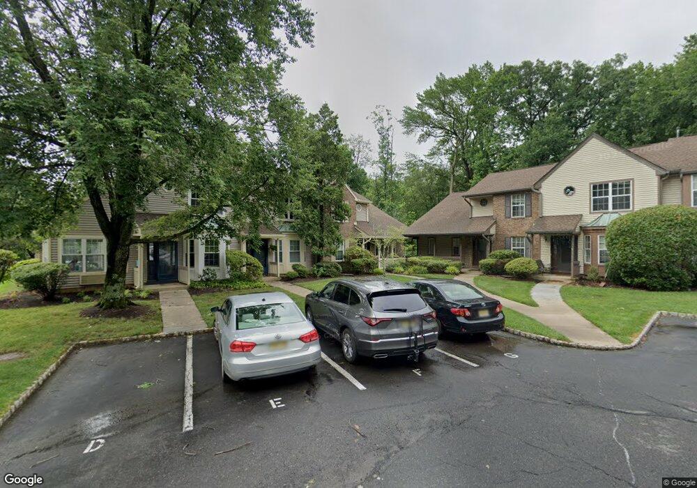 113 Appletree Ct unit 113, Monmouth Junction, NJ 08852 - photo 1