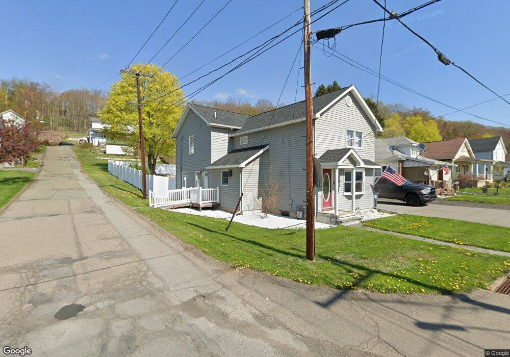 301 Whitmore Ave, Mayfield, PA 18433 - photo 1