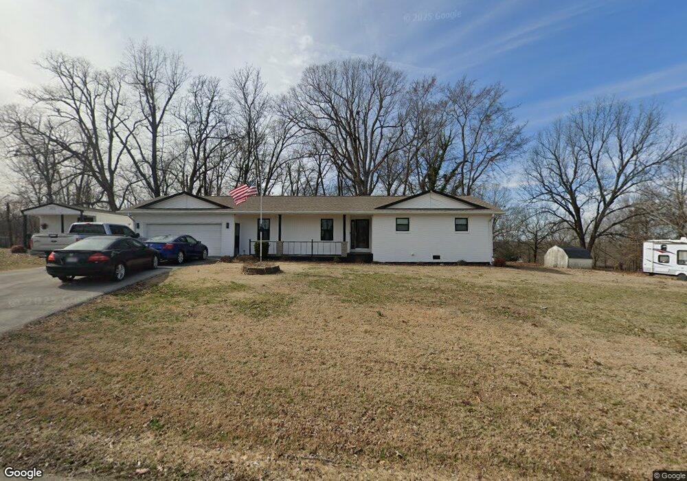 11353 Cherrie St, Dexter, MO 63841 - photo 1
