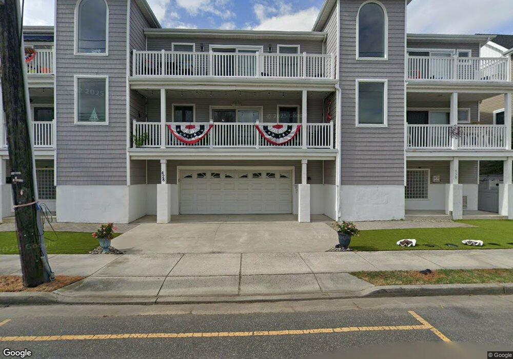 426 W Garfield Ave unit 1, Wildwood, NJ 08260 - photo 1