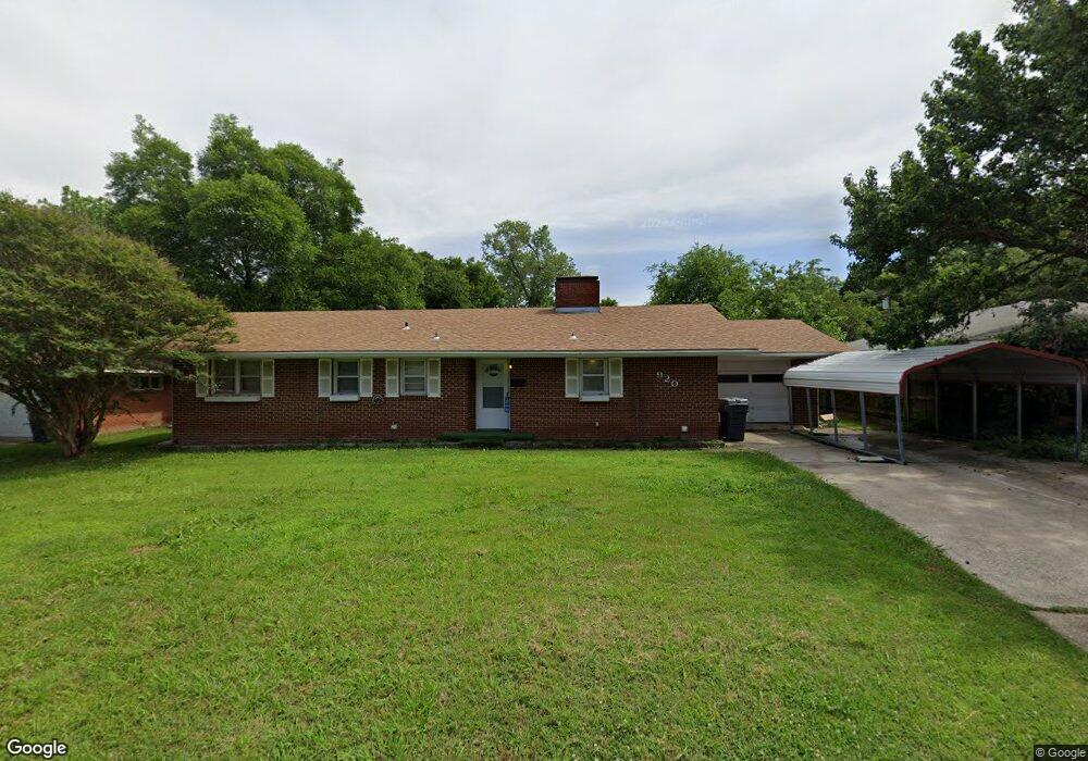 920 Maxwell St NW, Ardmore, OK 73401 - photo 1