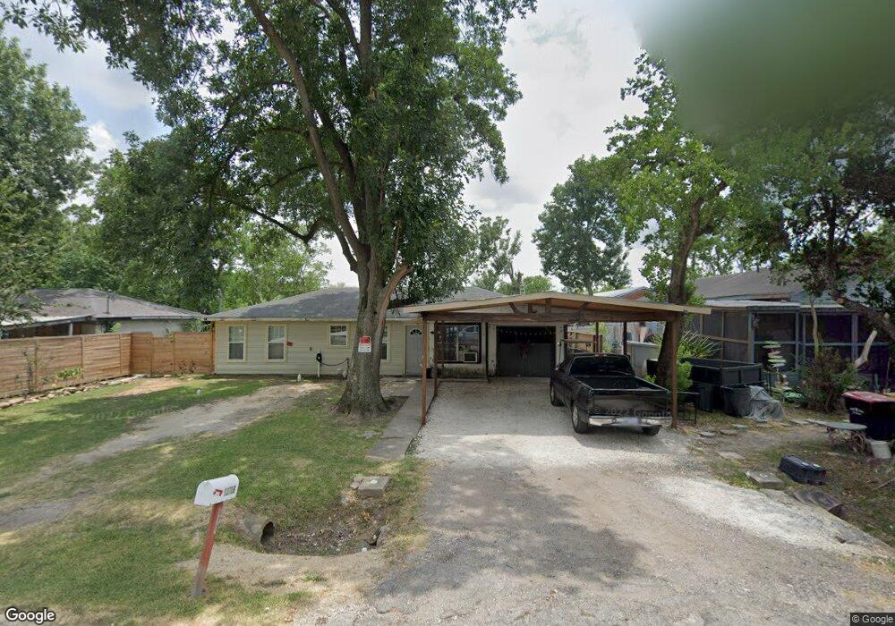 13706 Eagle Pass St, Houston, TX 77015 - photo 1