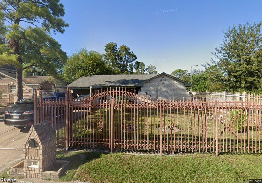 1302 Progreso Dr, Houston, TX 77038 - photo 1