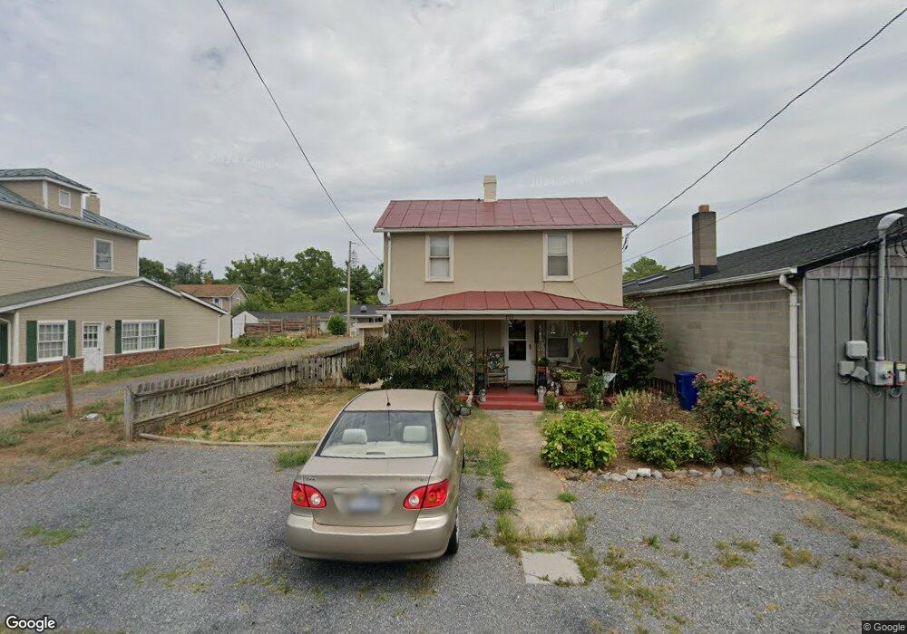 811 Warren Ave, Front Royal, VA 22630 - photo 1