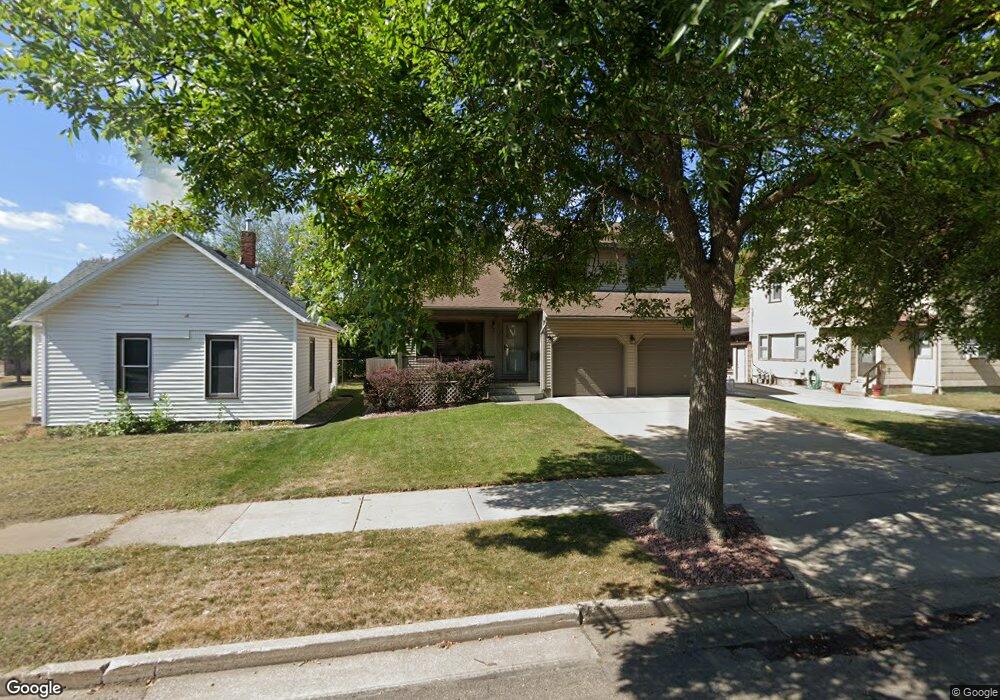 467 Wilsie St, Winona, MN 55987 - photo 1