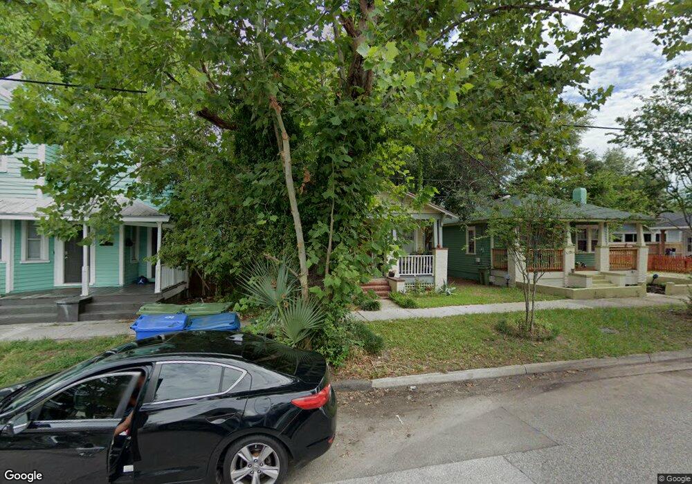 711 Queen St, Wilmington, NC 28401 - photo 1