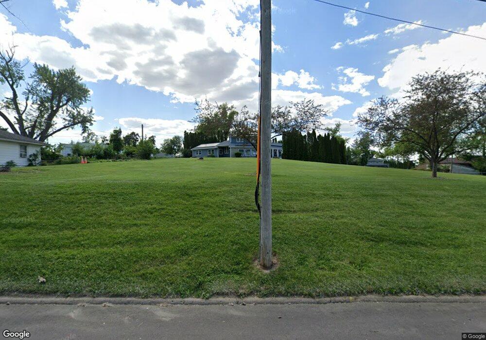 1005 30th St SE, Cedar Rapids, IA 52403 - photo 1