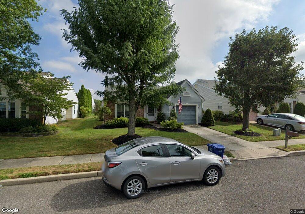 631 Cascade Dr S, Mount Laurel, NJ 08054 - photo 1