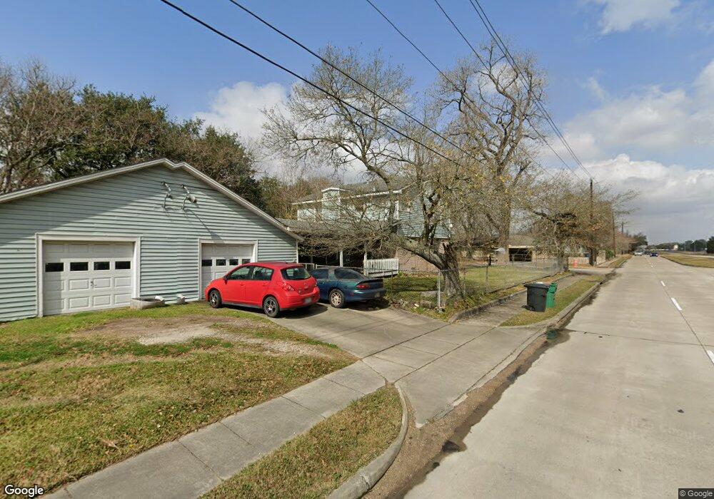 8434 Saylynn Ln, Houston, TX 77075 - photo 1