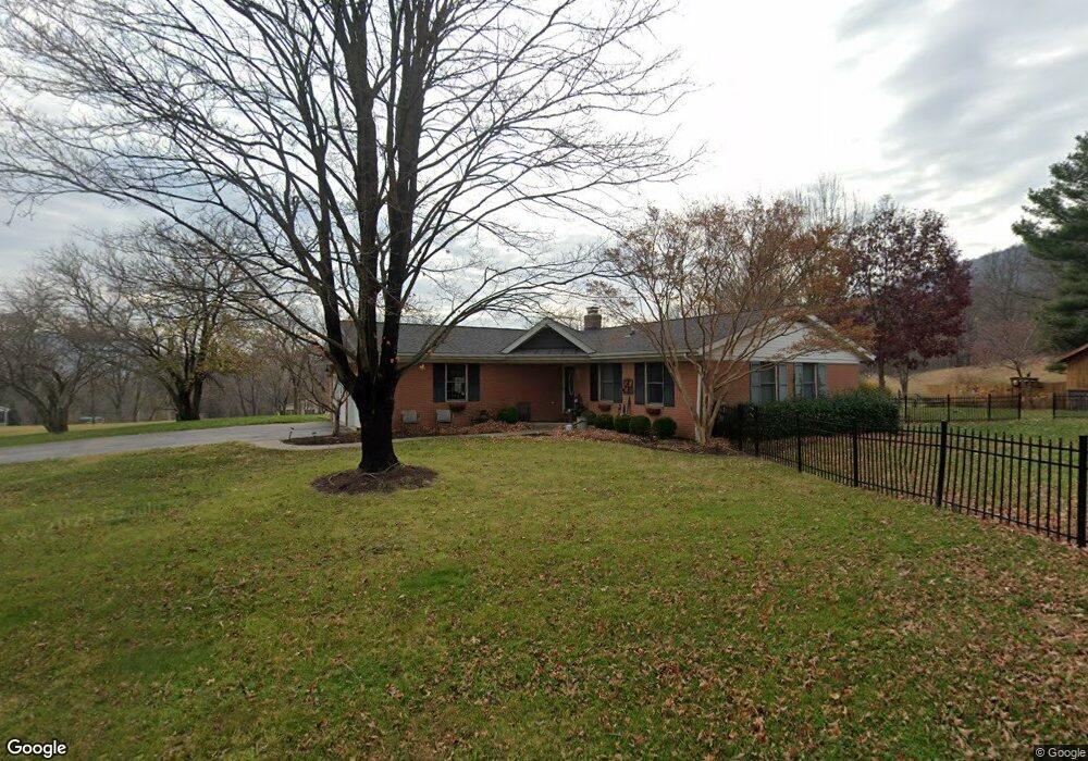 19081 Miller Ave, Knoxville, MD 21758 - photo 1