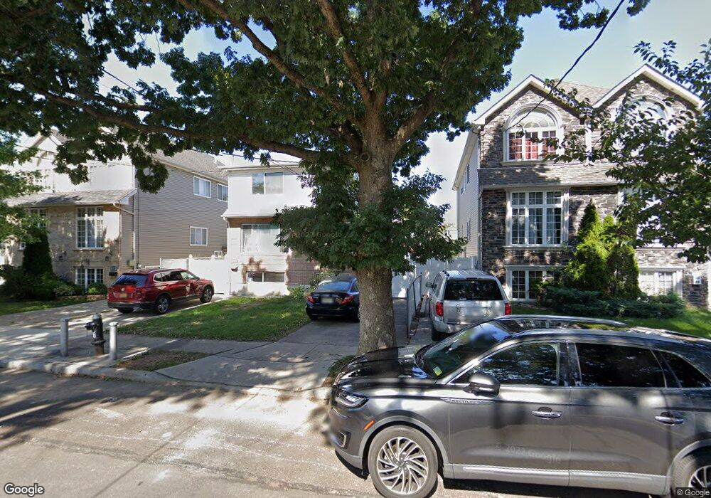 25 Nugent Ave, Staten Island, NY 10305 - photo 1