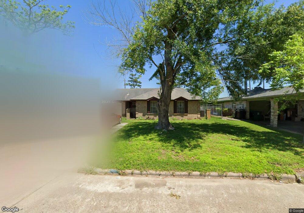 10554 Woodwick St, Houston, TX 77016 - photo 1