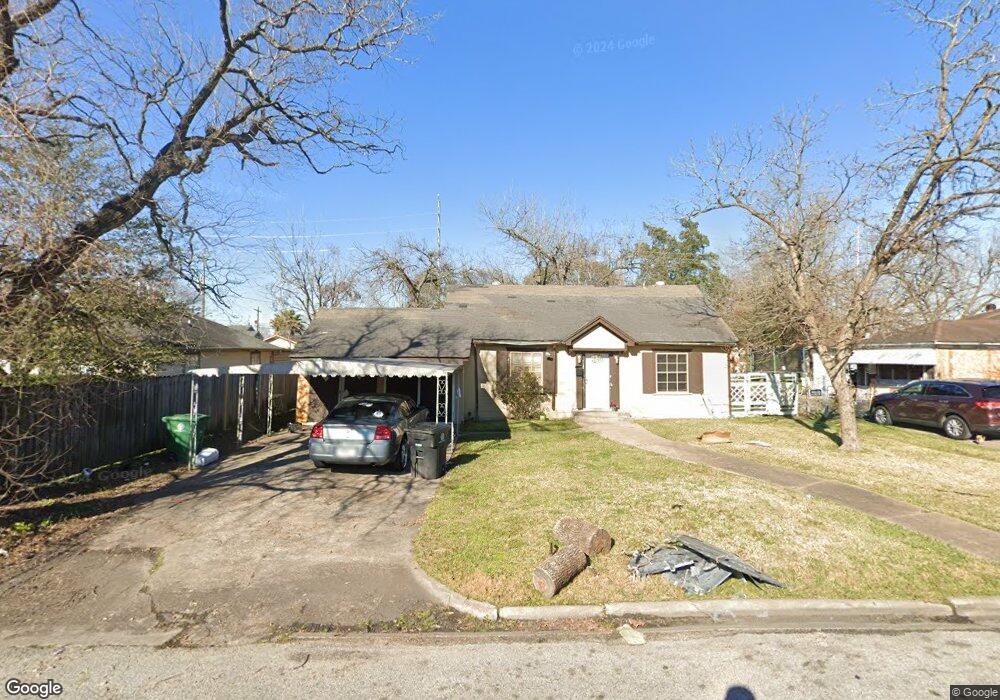7143 Sloan St, Houston, TX 77087 - photo 1
