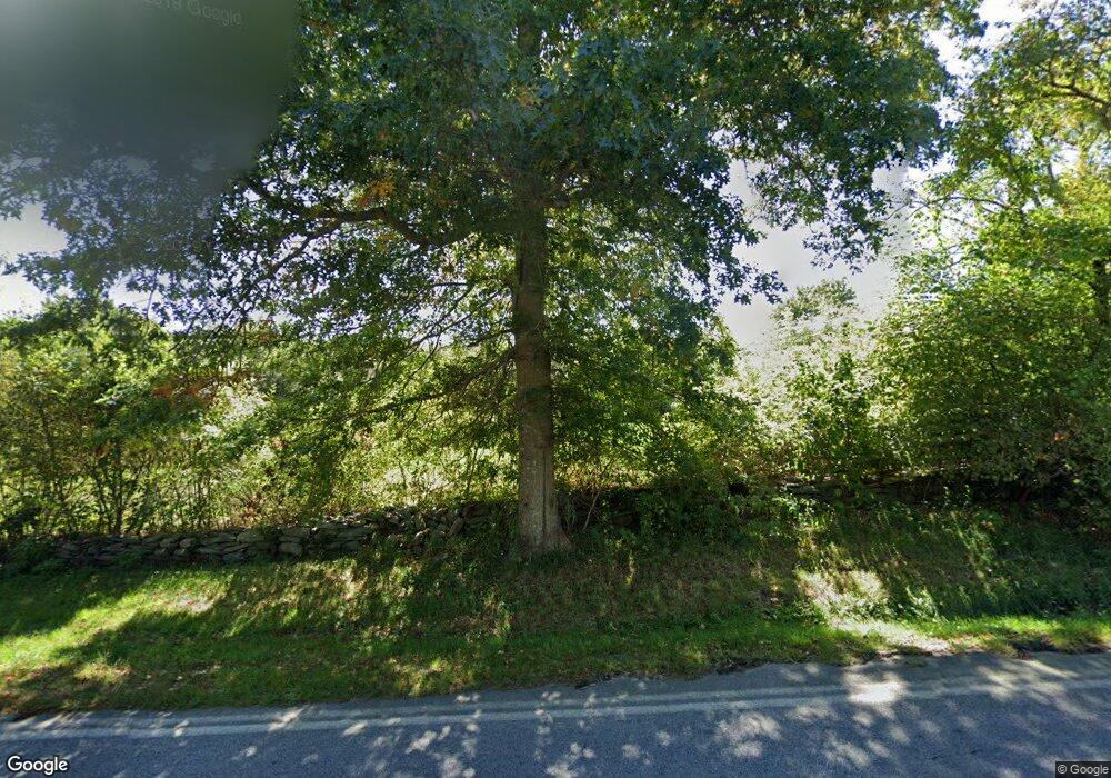 1217 Green End Ave, Middletown, RI 02842 - photo 1