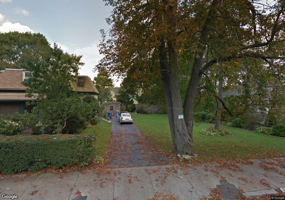 46 Greenough St unit 2, Newton, MA 02465 - photo 1