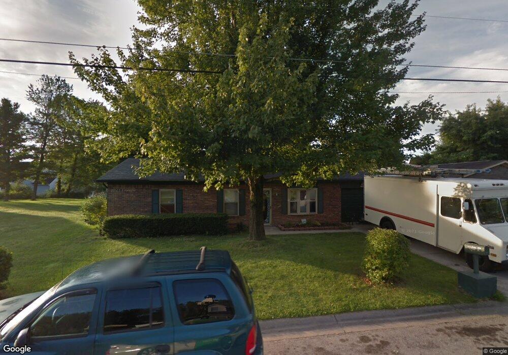 3918 Douglas Ave, New Albany, IN 47150 - photo 1