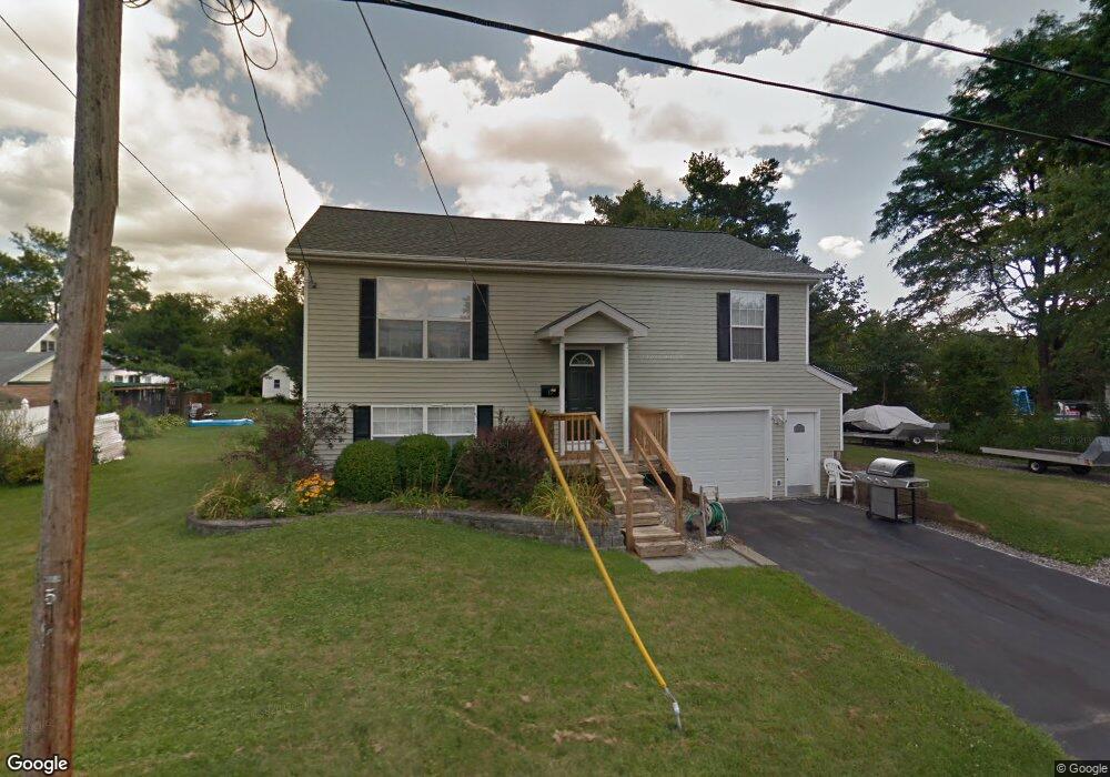 15 Donnelly Dr, Rensselaer, NY 12144 - photo 1