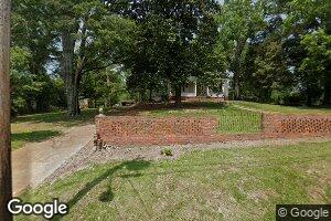 209 S Wells St, Kosciusko, MS 39090