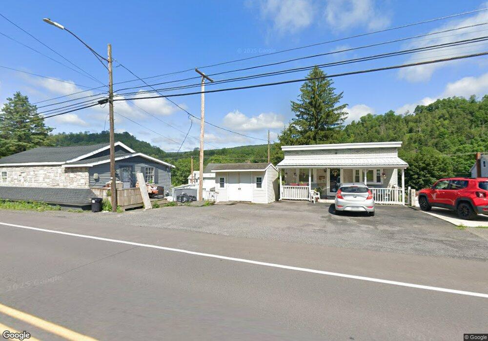 118 1/2 Greenwood St unit Rear, Coaldale, PA 18218 - photo 1