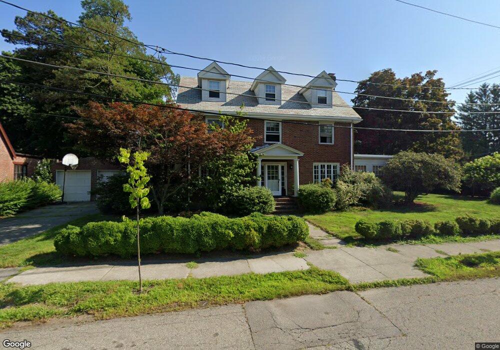 5 Stuart Rd, Newton Center, MA 02459 - photo 1