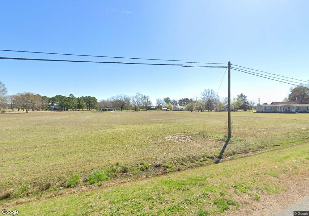 640 Main St, Newton Grove, NC 28366 - photo 1