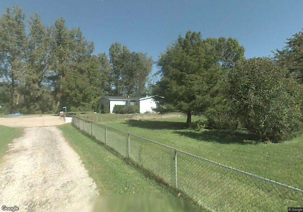 244 Lakeview Dr, Walkerton, IN 46574 - photo 1