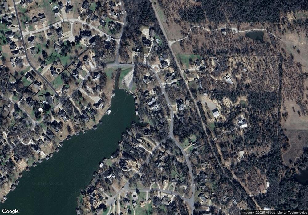 804 Kiowa Dr E, Gainesville, TX 76240 - photo 1