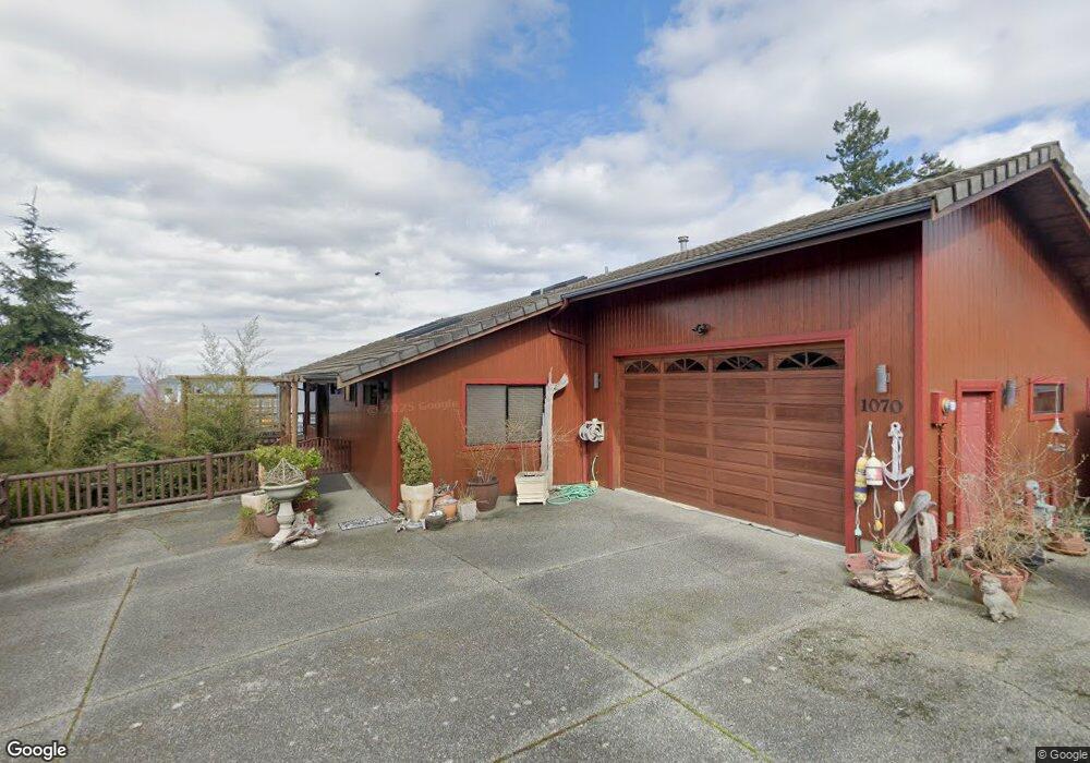 1070 1st Ln, Mukilteo, WA 98275 - photo 1
