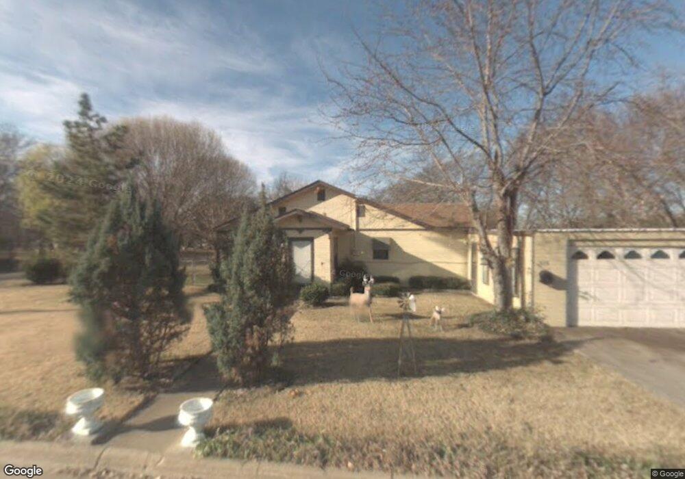 608 N Colbert Ave, Sherman, TX 75090 - photo 1