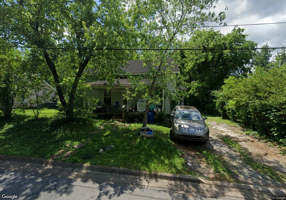 514 Carney St, Shelbyville, TN 37160 - photo 1