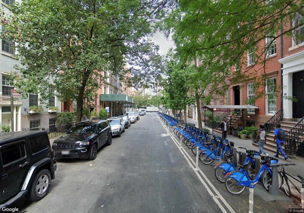 74 W Washington Place, New York, NY 10011 - photo 1