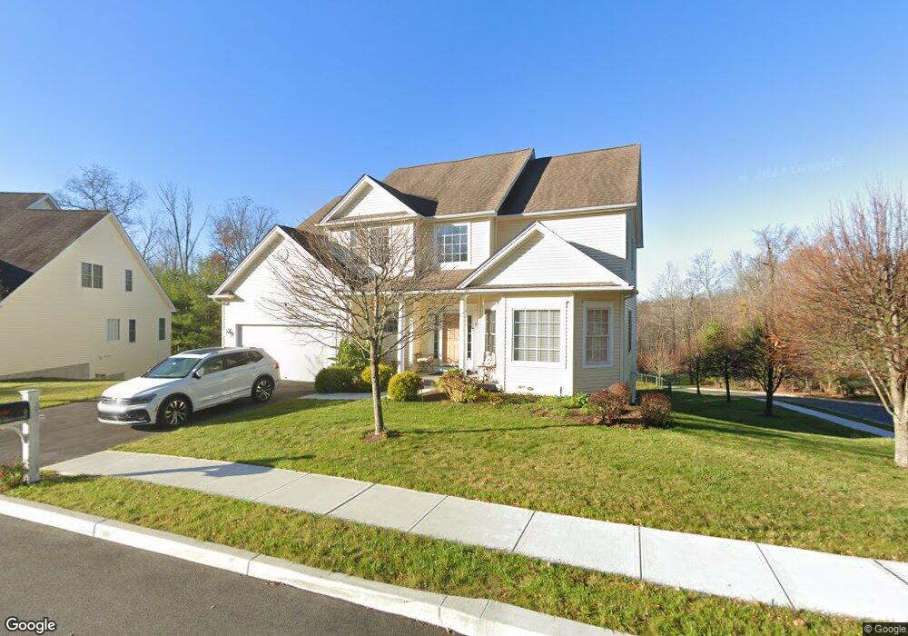 2 Spring Ridge Ct, Danbury, CT 06811 - photo 1