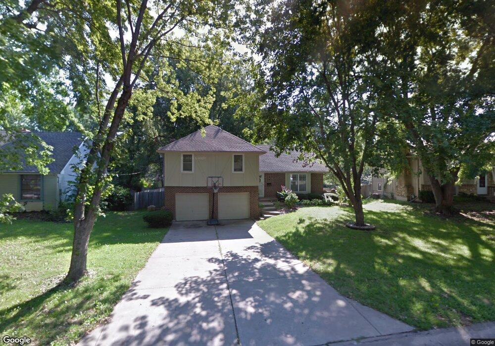 5419 Caenen St, Shawnee, KS 66216 - photo 1