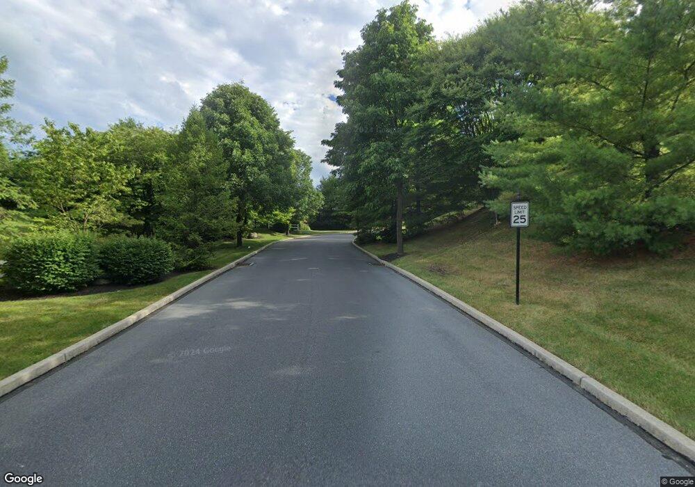 5442 Briar Ln, Whitehall, PA 18052 - photo 1