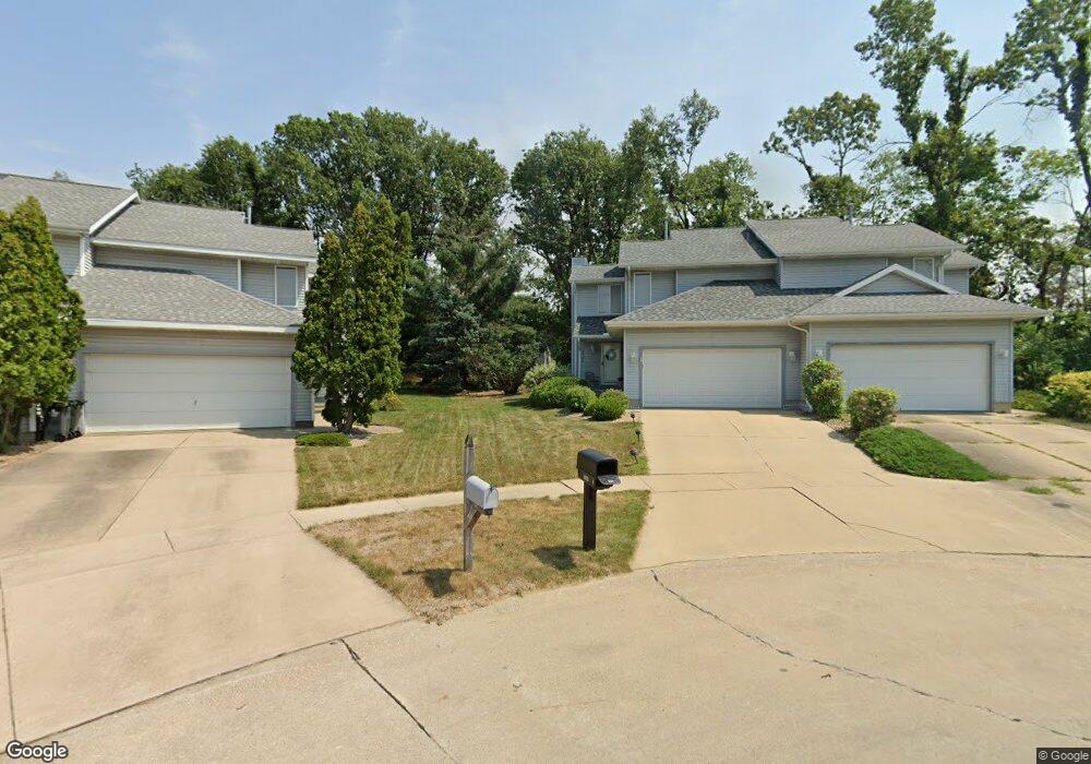 2504 Ellis View Ct NW, Cedar Rapids, IA 52405 - photo 1