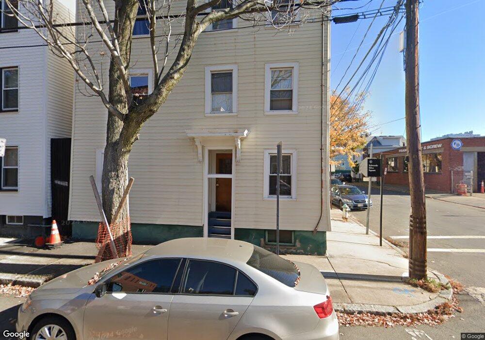 166 5th St, Cambridge, MA 02141 - photo 1