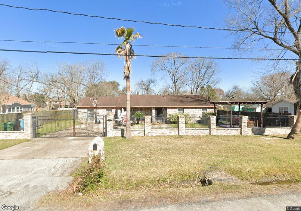 8219 Findlay St, Houston, TX 77017 - photo 1