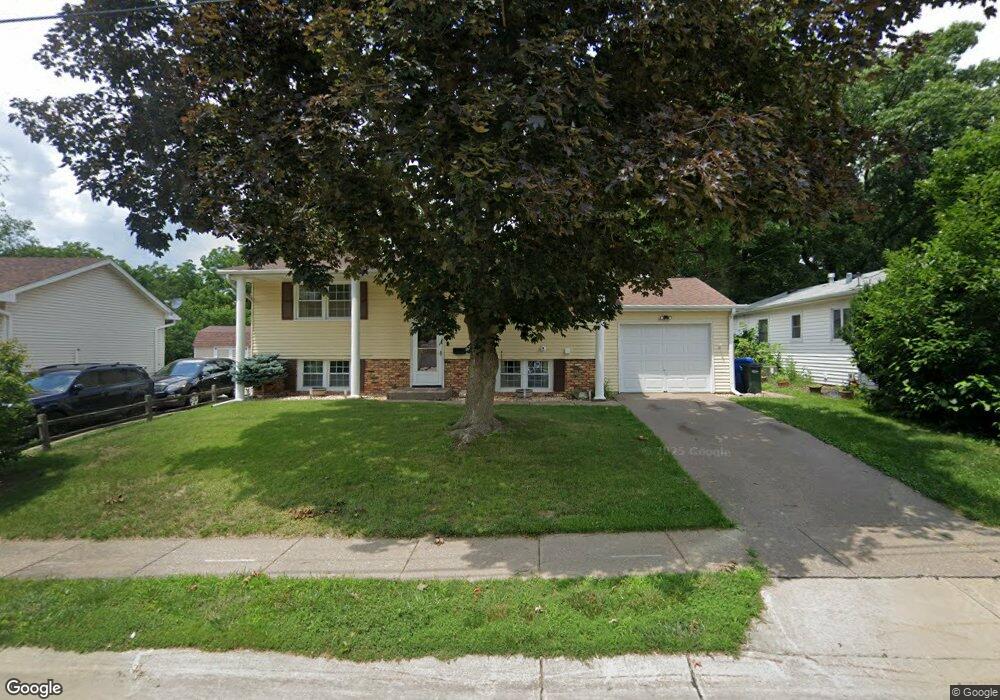 3232 W 13th St, Davenport, IL 52804 - photo 1