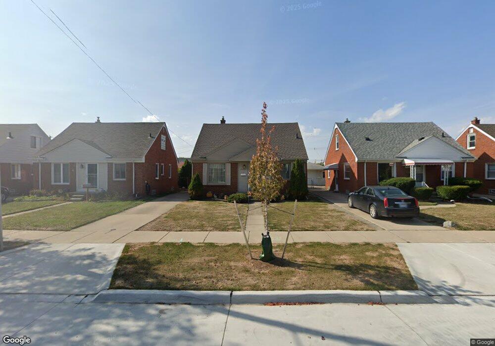 27159 Leroy St, Roseville, MI 48066 - photo 1