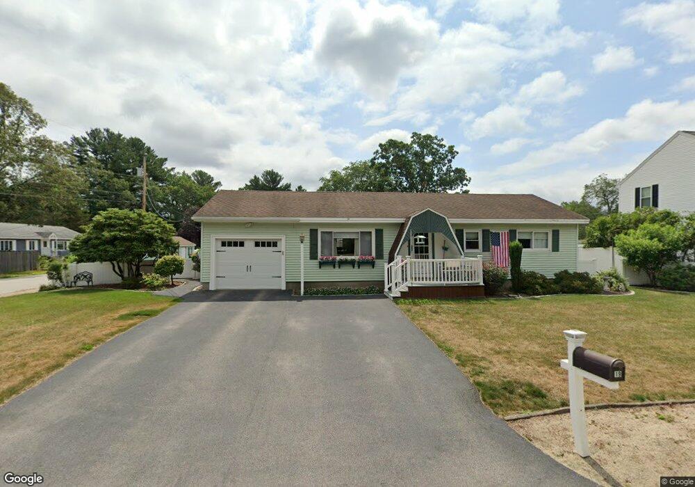 19 Blackstone St, Hudson, NH 03051 - photo 1